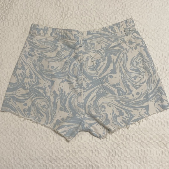 High Rise Printed Shorts Light Blue - Picture 4 of 15